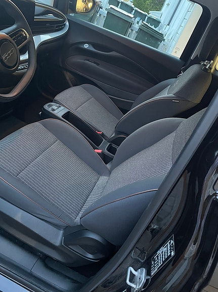 Fiat 500e 14 of 16