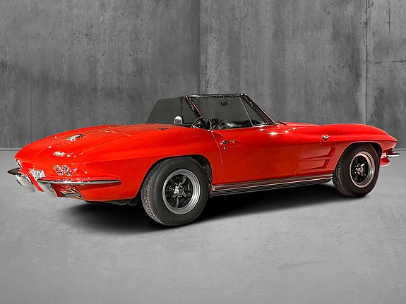 Chevrolet Corvette 6 of 17