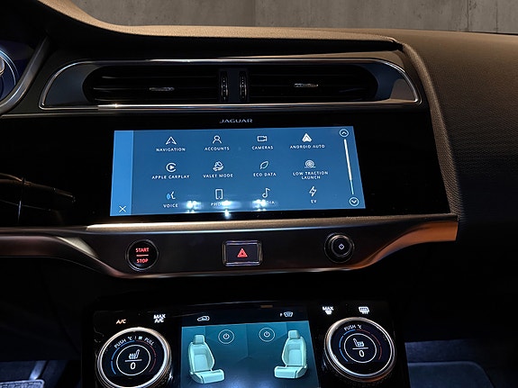 Jaguar I-PACE 28 of 30