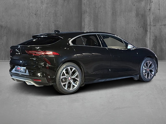 Jaguar I-PACE 6 of 30