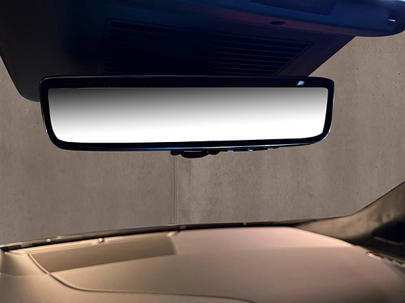 Jaguar I-PACE 26 of 30