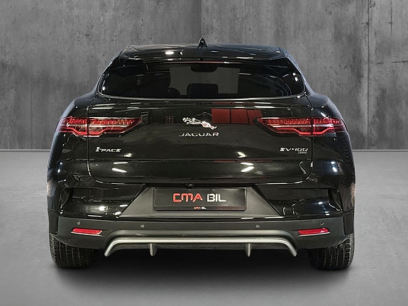 Jaguar I-PACE 9 of 30