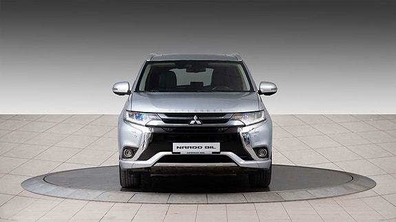 Mitsubishi Outlander 4 of 5