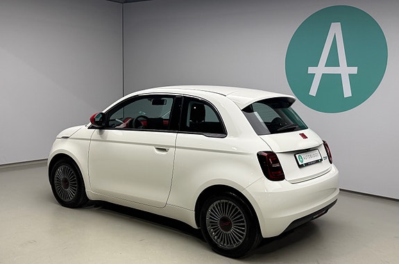 Fiat 500e 7 of 22