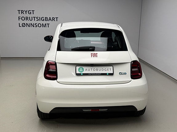 Fiat 500e 8 of 22
