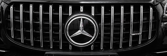 Mercedes-Benz GLS63 7 of 30