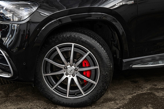 Mercedes-Benz GLS63 6 of 30