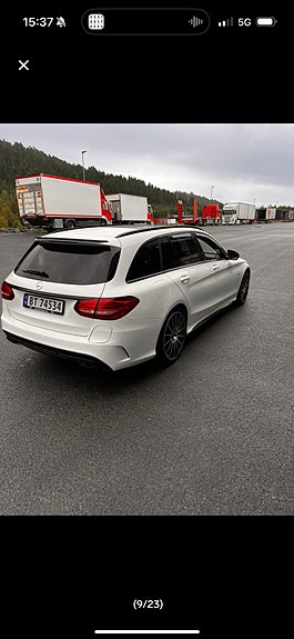 Mercedes-Benz C350 4 of 10