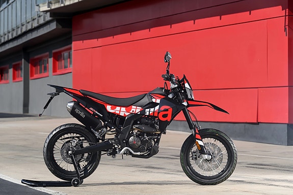 Aprilia SX125 ENDELIG TILBAKE PÅ LAGER! 4 of 5