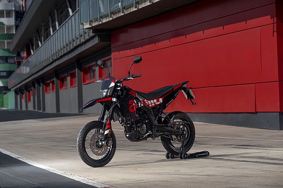 Aprilia SX125 ENDELIG TILBAKE PÅ LAGER! 3 of 5
