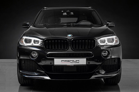BMW X5 4 of 5