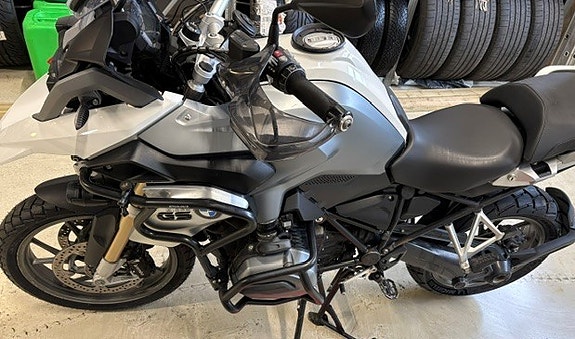 BMW R 1200 GS 4 of 4