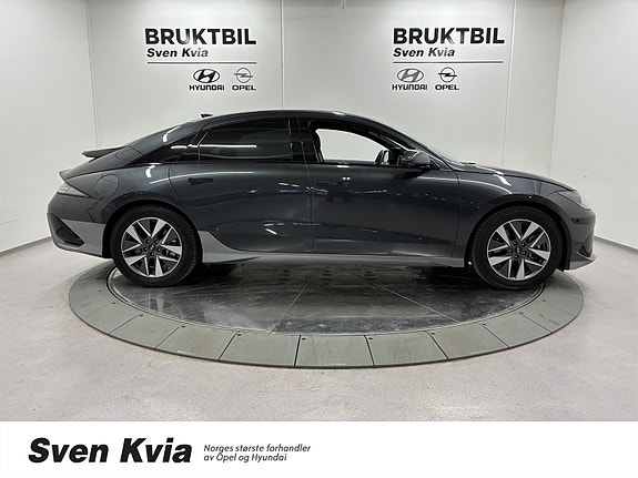 Hyundai Ioniq 6 4 of 5