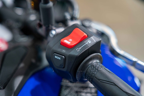 Yamaha MT09  **UTSTYRSPAKKE-SPAR 17 000KR**  Lagerført sykkel 15 of 19