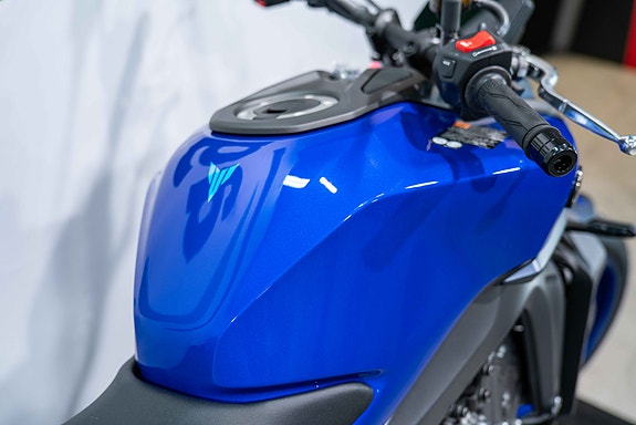 Yamaha MT09  **UTSTYRSPAKKE-SPAR 17 000KR**  Lagerført sykkel 10 of 19