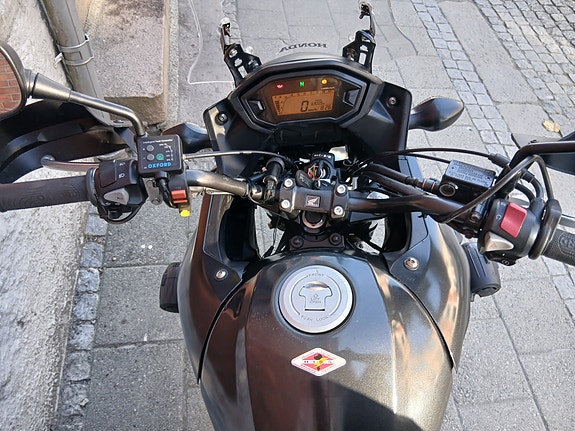 Honda CB 500 X 8 of 13