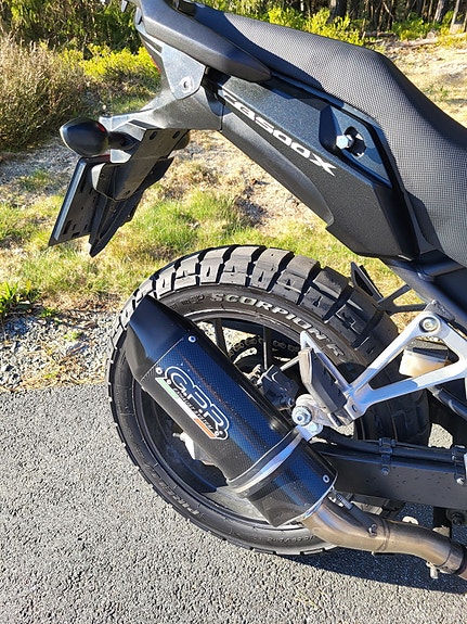Honda CB 500 X 2 of 5