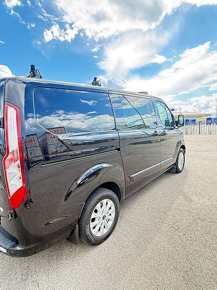 Ford Transit Custom 6 of 30