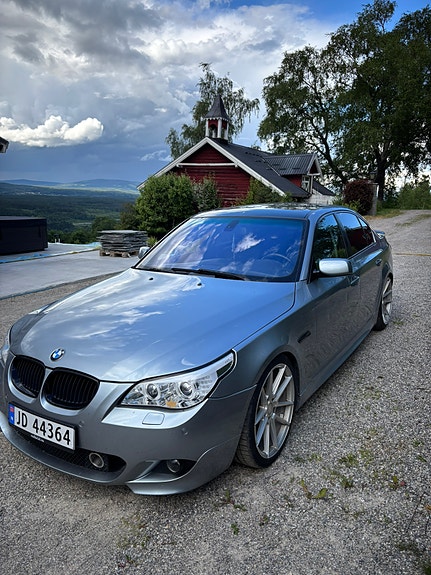 BMW 525d 5 of 5
