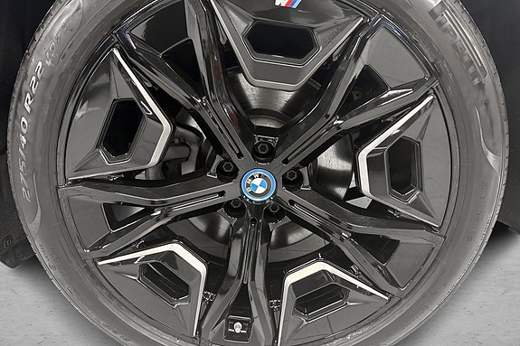 BMW iX 12 hos Sommerseth