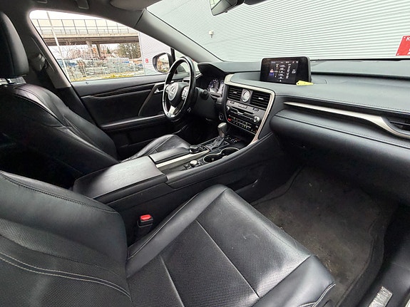 Lexus RX450h 29 of 29