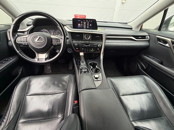 Lexus RX450h 25 of 29