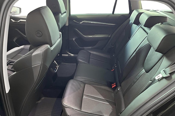 Skoda Octavia 6 of 11