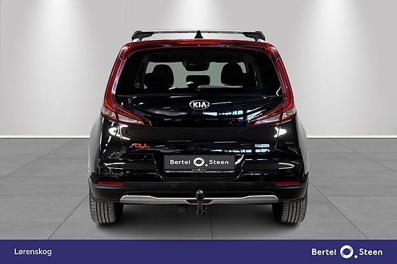 Kia e-Soul 4 of 5