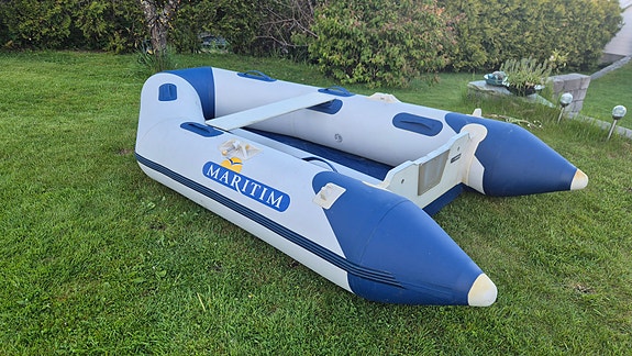 9 fots gummibåt med 4hk 4-takts Yamaha selges 5 of 5