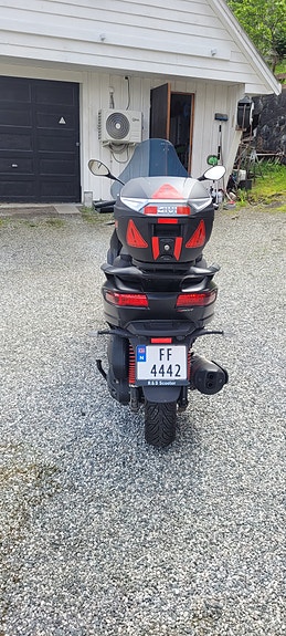 Piaggio MP3 500 LT 3 of 5