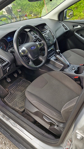 Ford Focus 5 of 5