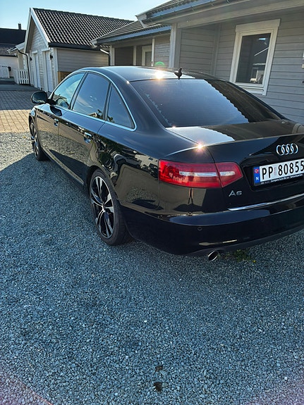 Audi A6 4 of 5