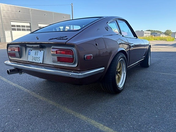 Datsun 240Z 6 of 15