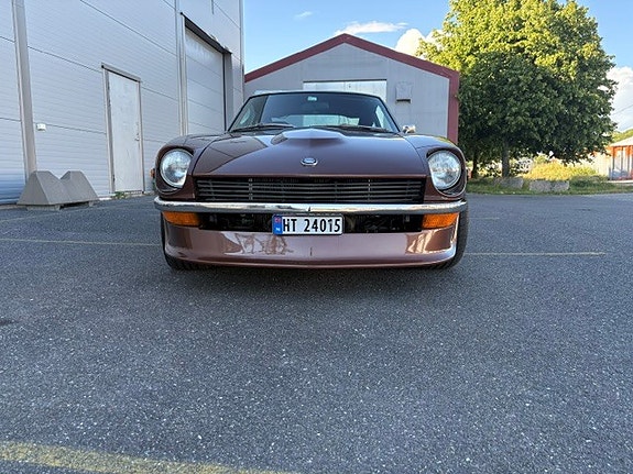 Datsun 240Z 3 of 15