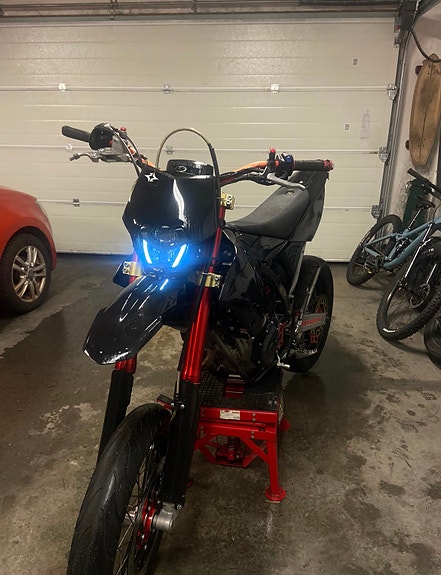 Fantic XMF 125 3 of 5