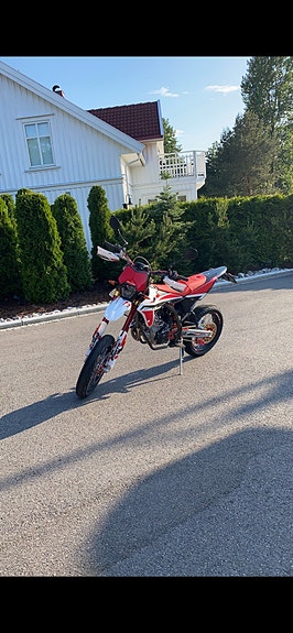 Fantic XMF 125 6 of 7