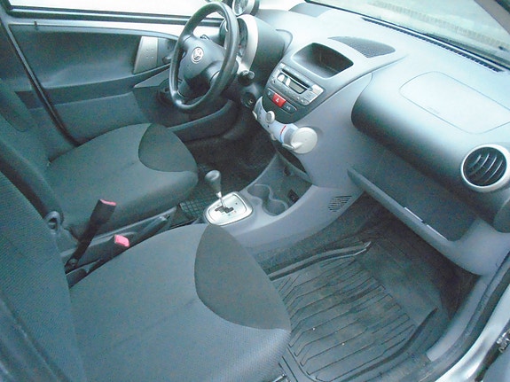Toyota Aygo 15 of 24