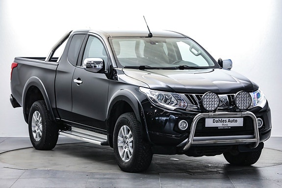 Mitsubishi L200 2 of 5