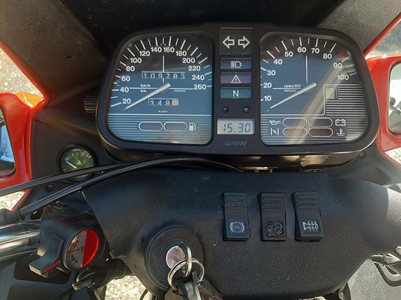 BMW K 1 5 of 5