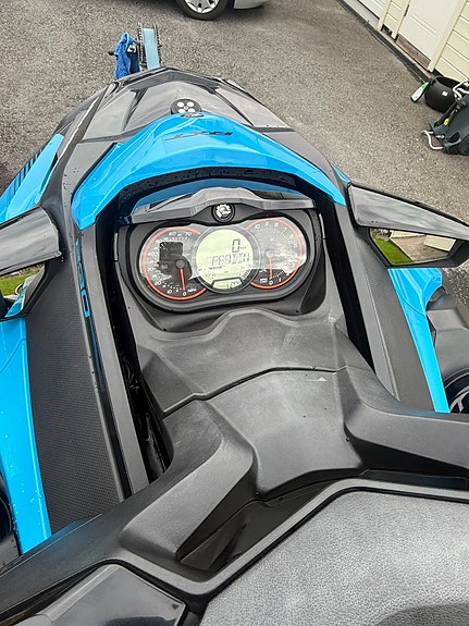 Seadoo rxt 230 13 of 24