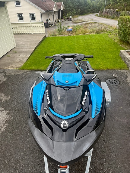 Seadoo rxt 230 2 of 24