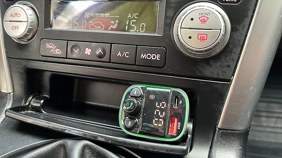 Subaru Legacy 14 of 18