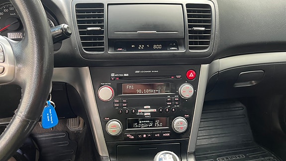 Subaru Legacy 8 of 18