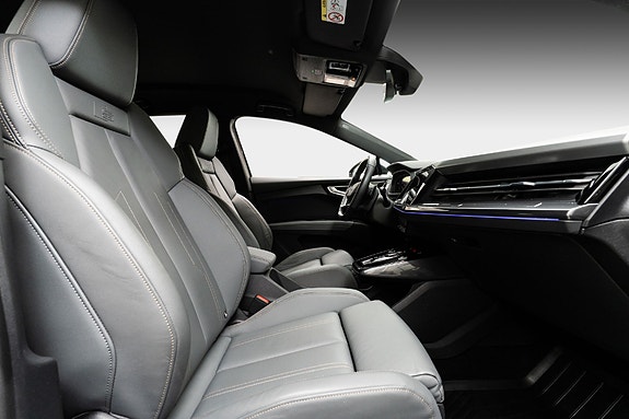 Audi Q4 e-tron 14 of 29