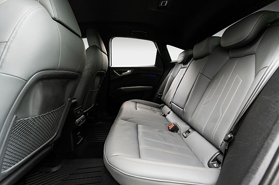Audi Q4 e-tron 15 of 29