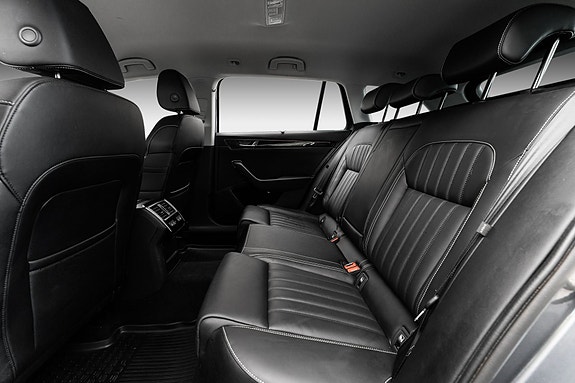 Skoda Superb 19 of 30