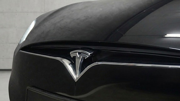 Tesla Model S 5 of 5