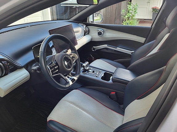 BYD Atto 3 7 of 15