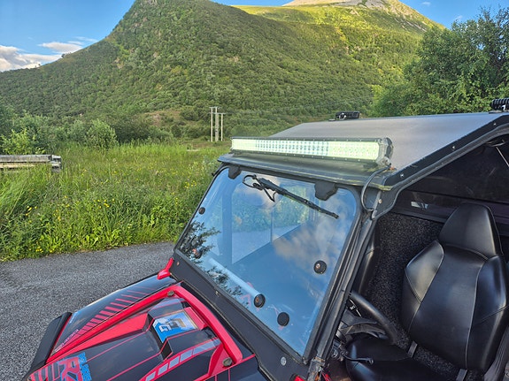 Polaris Razor RZR 570 2 of 5