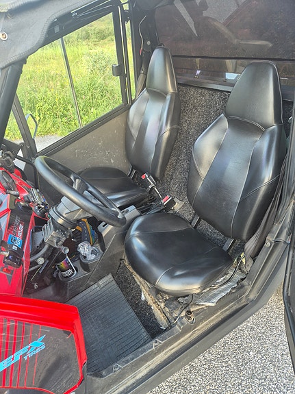 Polaris Razor RZR 570 4 of 5